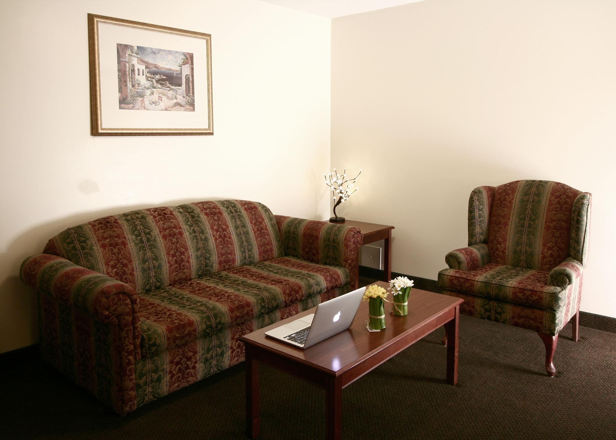 Foxwood Inn & Suites Drayton Valley Buitenkant foto